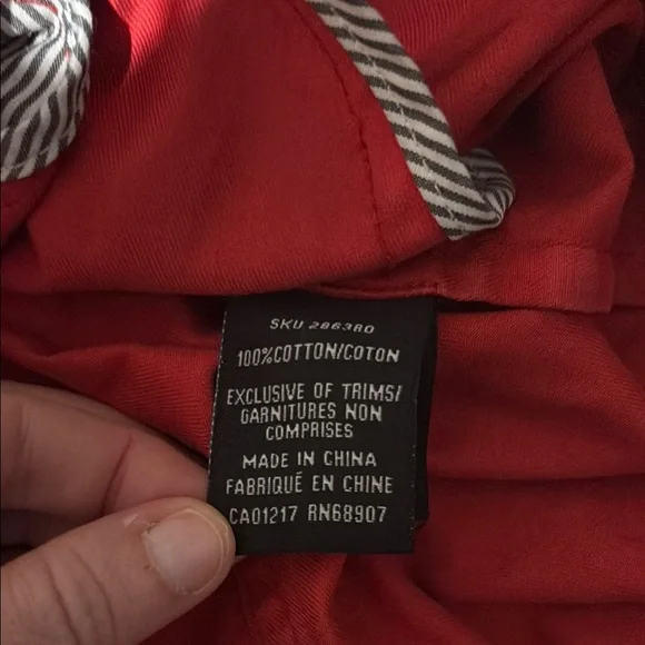 Red Hooded Women's Jacket - Picture 4 of 4